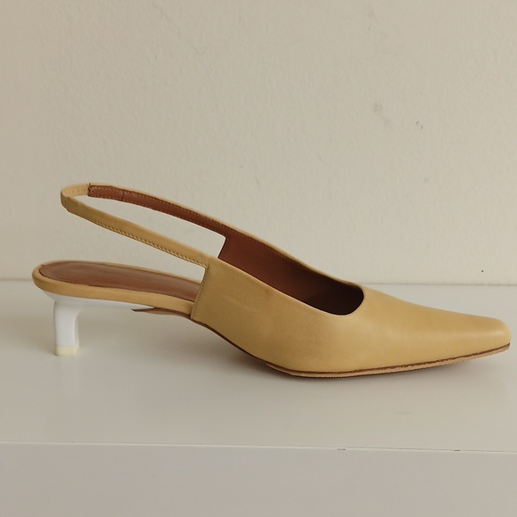 Rejina Pyo Lois Sling bag Size 6 Color Peach - Picture 3 of 7